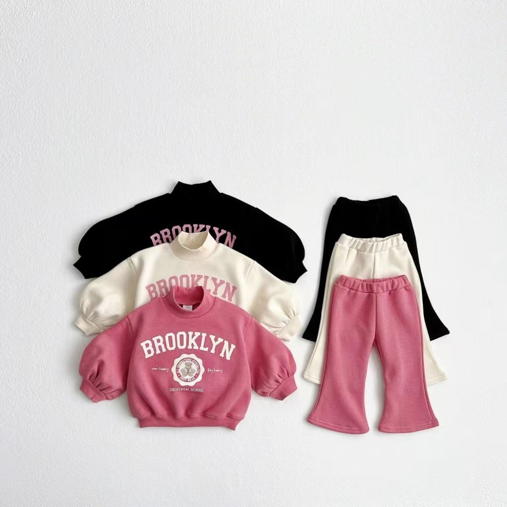 Conjunto Bebé Brooklyn de 2 Piezas – Sudadera y Pantalón de Felpa