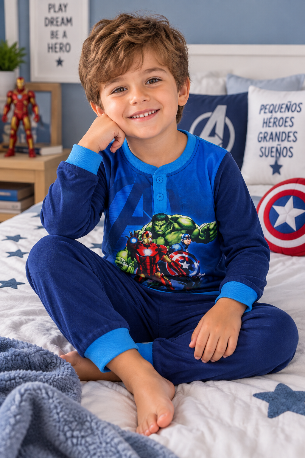 Pijama de invierno Infantil Avengers - Azul Merino/Talla 98