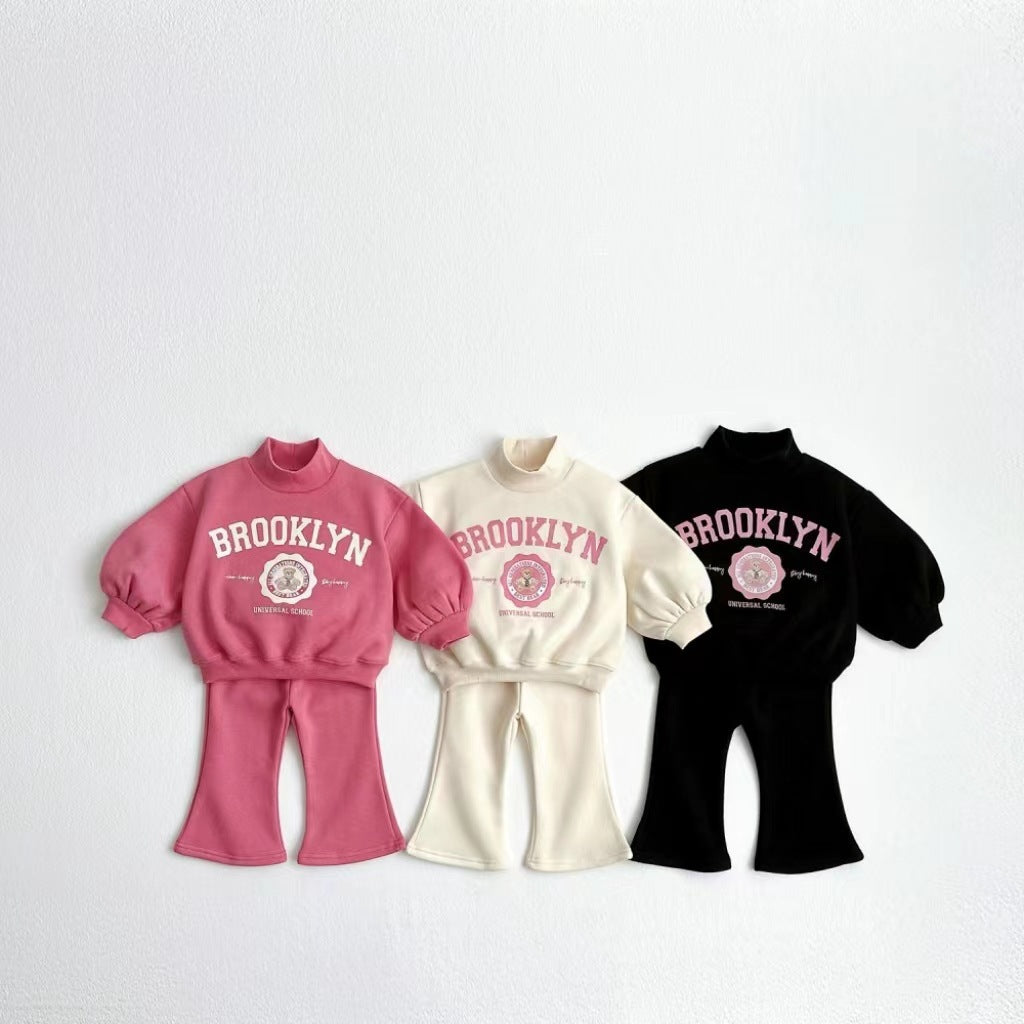 Conjunto Bebé Brooklyn de 2 Piezas – Sudadera y Pantalón de Felpa