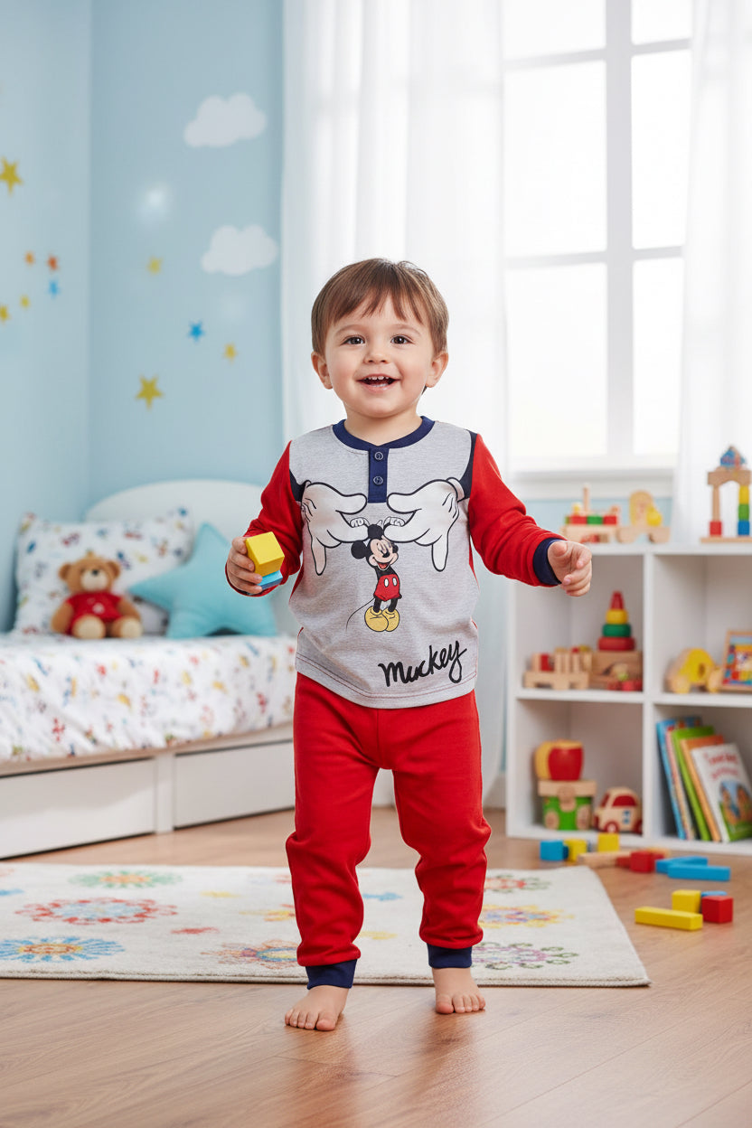 Pijama de Invierno de Mickey Mouse - Rojo y Gris/Talla 98